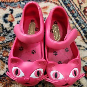 Mini Melissa Baby Pink Cat sandals size 5